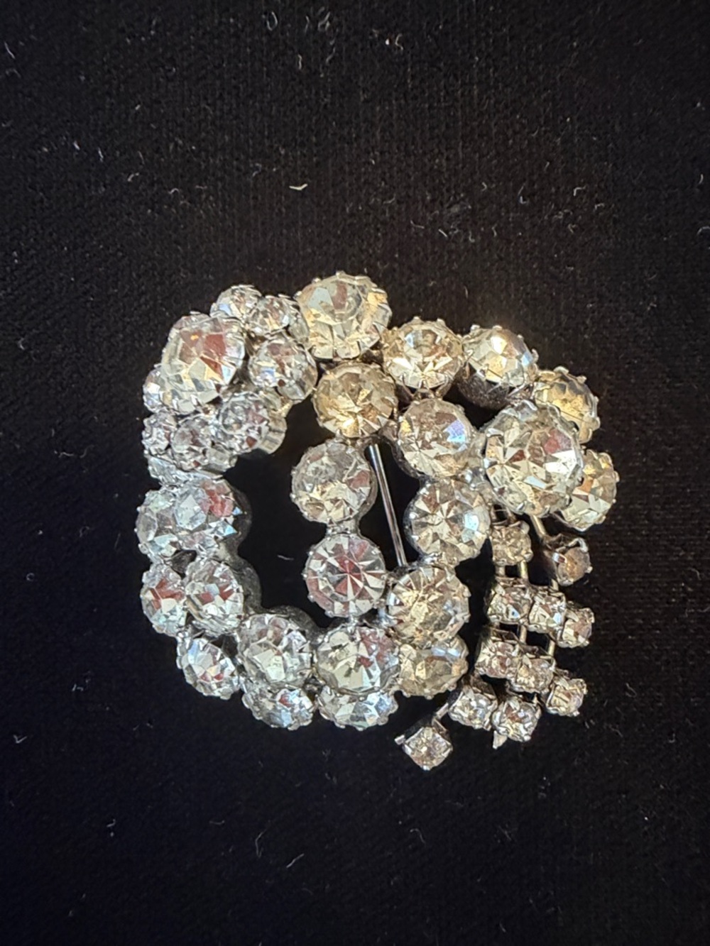 Crystal Rhinestone Brooch - Silver Sparkle